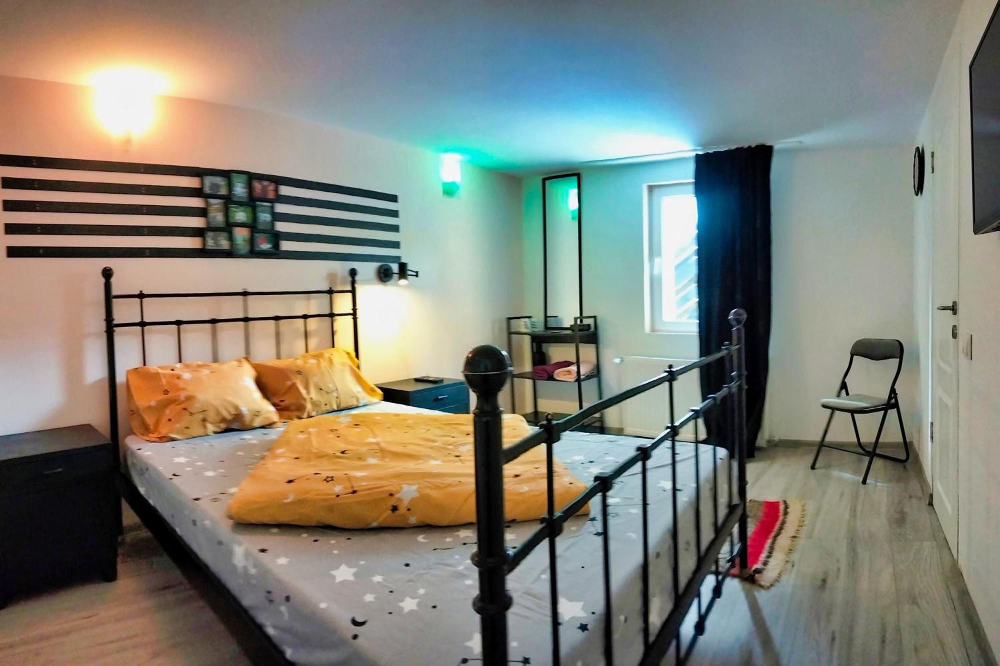 Appartamento Doi Iepuri Azuga Esterno foto